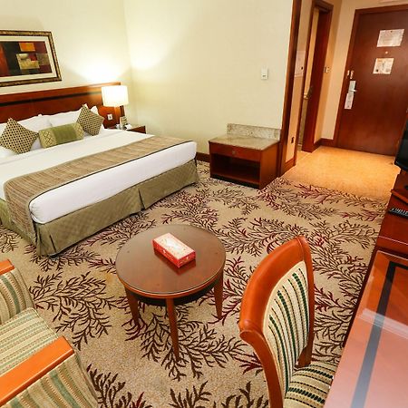 Ramee Royal Hotel Dubai Exteriör bild