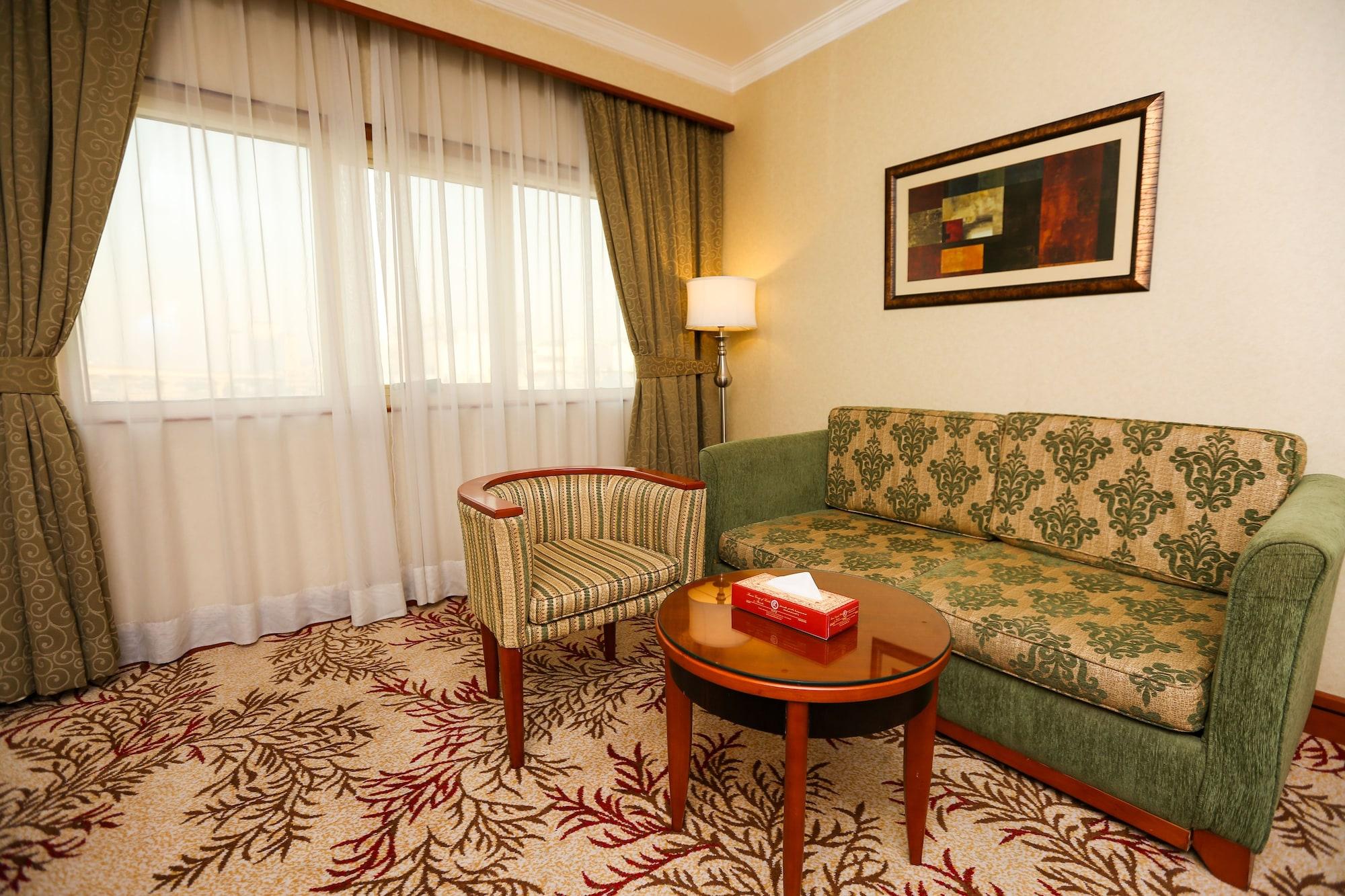 Ramee Royal Hotel Dubai Exteriör bild