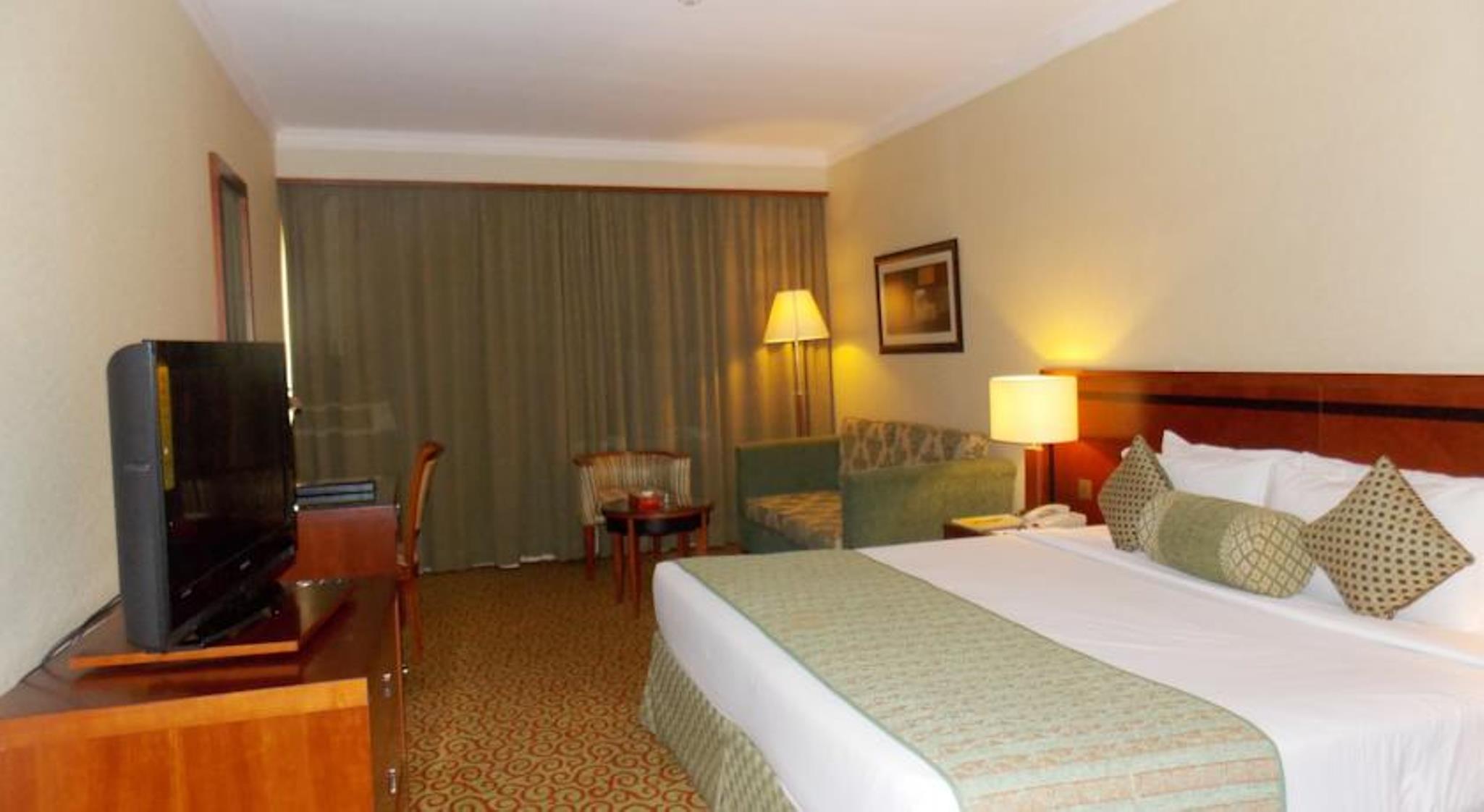 Ramee Royal Hotel Dubai Exteriör bild